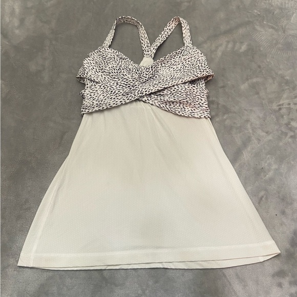 Lululemon Wrap It Up Tank Top Dottie Dash White Black/White 21951 - Picture 6 of 10